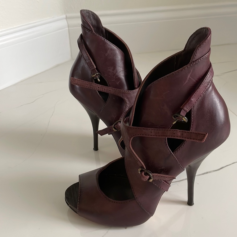 Leon Max Fine Leather Booties